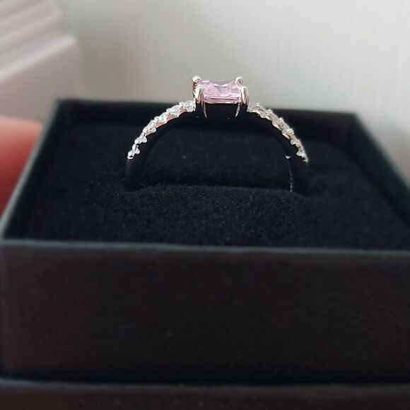 925 Sterling Silver Pink Cubic Zirconia Love Ring - Picture 3 of 6